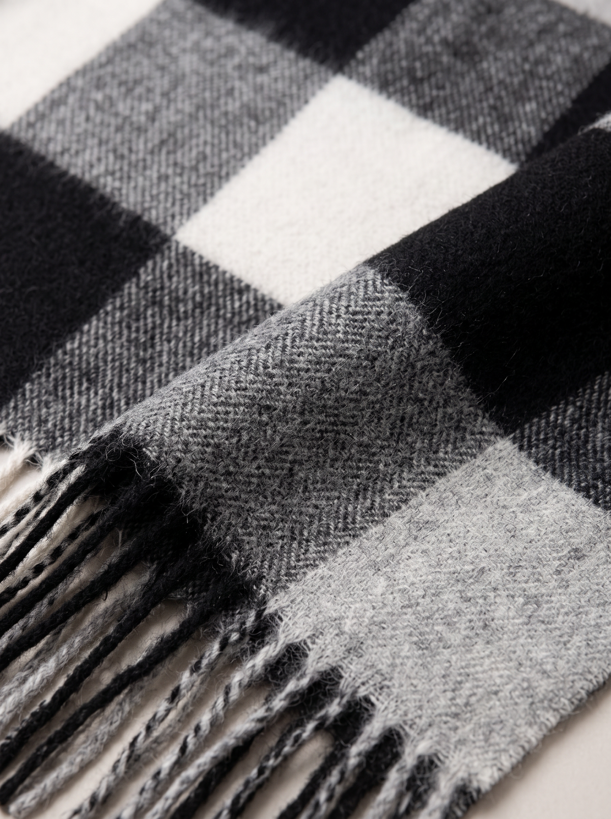 100% Wool Windowpane Check Scarf