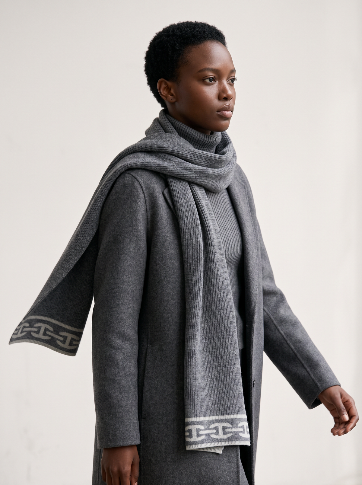 "Chain Link" Jacquard 100% Merino Wool Scarf