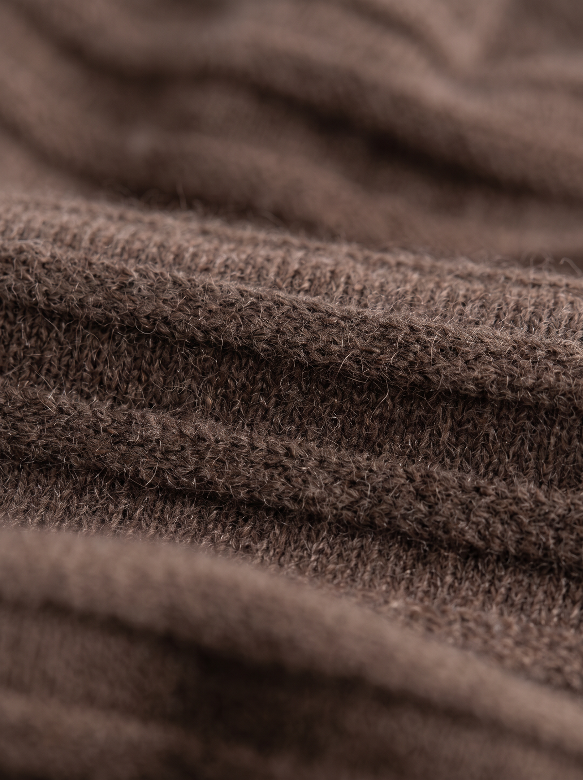 "Alpine Comfort" 100% Cashmere Ribbed Beanie