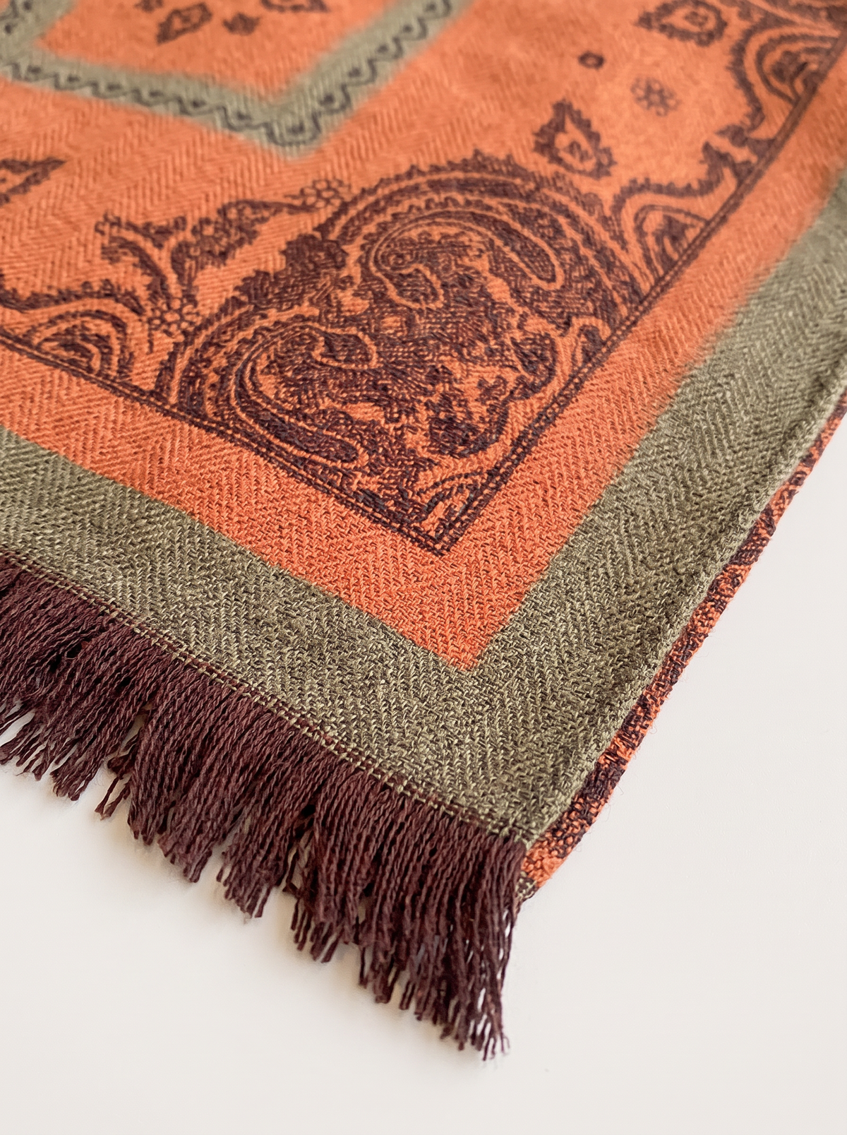 Cashmere & Mulberry Silk Paisley Scarf — Lightweight Long Wrap