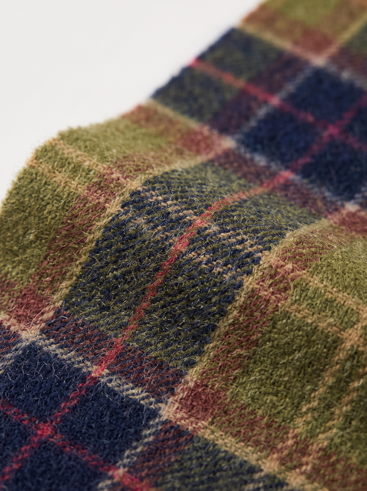 100% Wool Classic Tartan Scarf