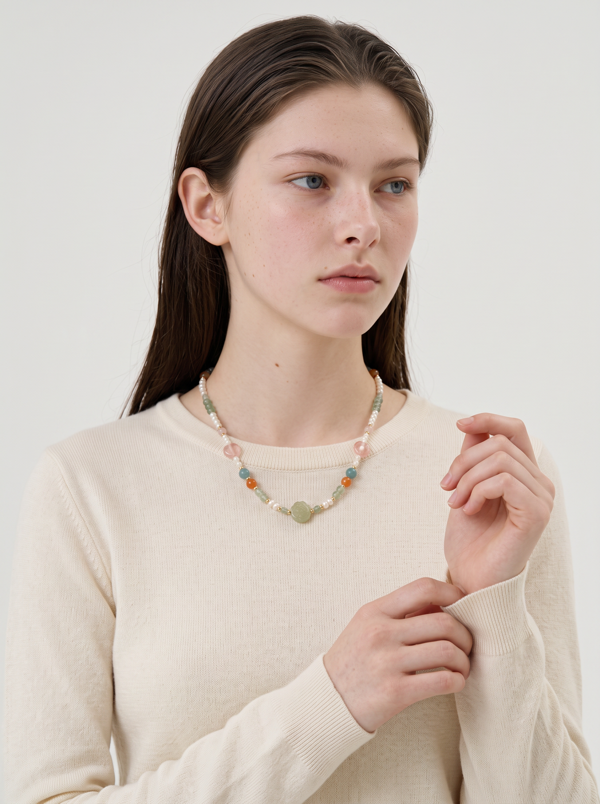 Beaded Yingluo Necklace — Hetian Jade & Salt-Source Agate