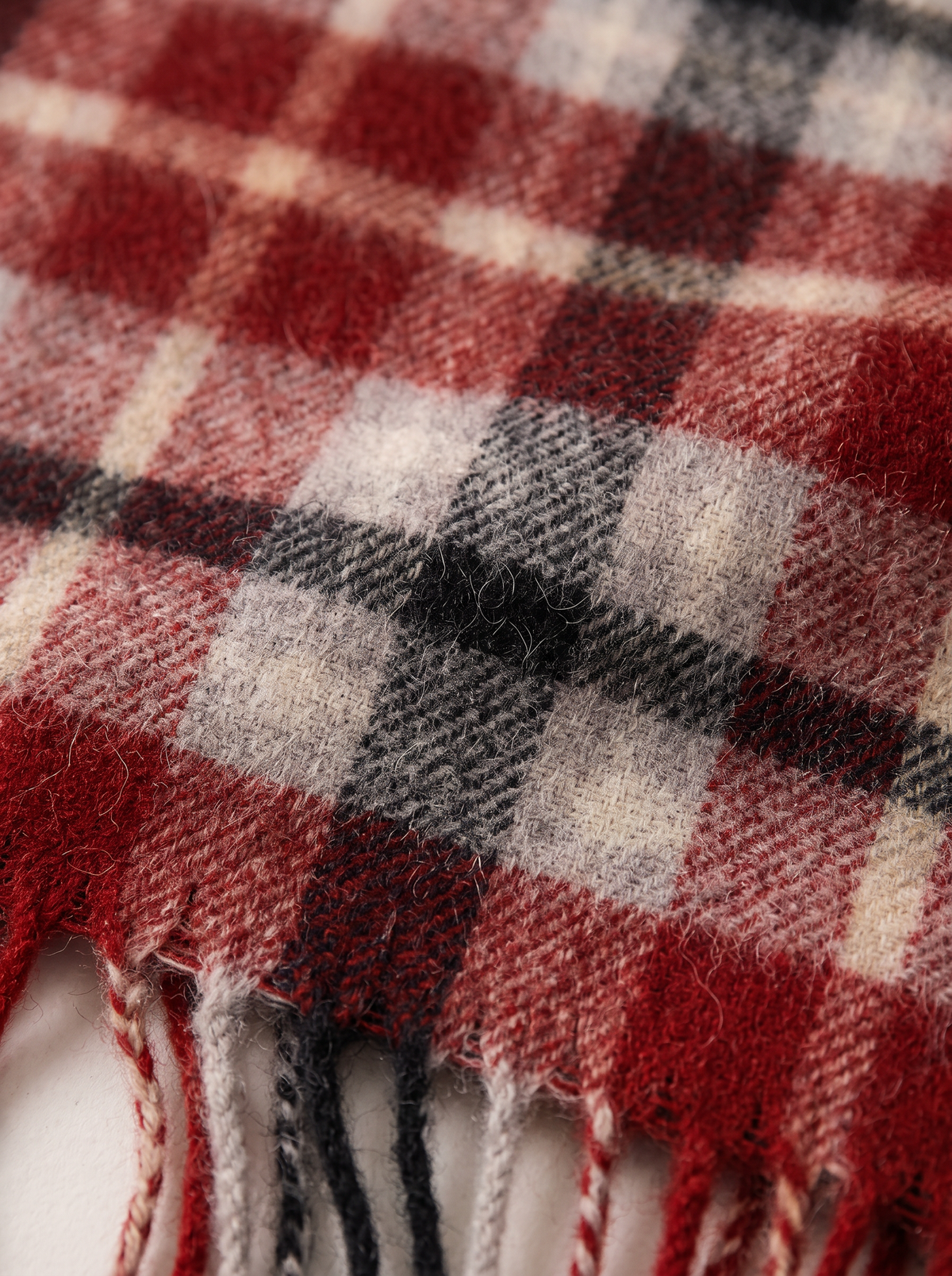 100% Wool Tartan Scarf
